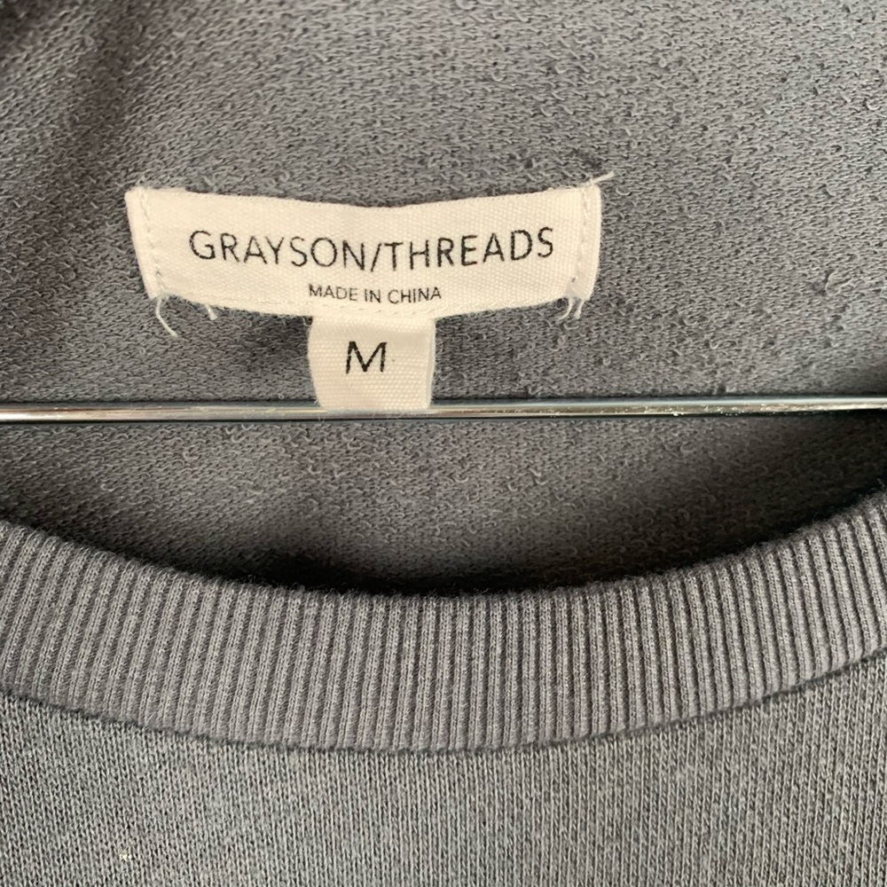 Grayson Threads “Girl Magic” Cropped Crew Neck M View 5